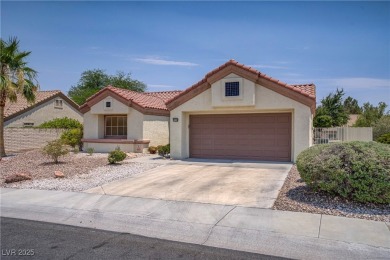 Charming single-story home nestled in the heart of Sun City on Highland Falls Golf Club in Nevada - for sale on GolfHomes.com, golf home, golf lot