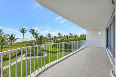 This DIRECT OCEANFRONT updated condo offers a space that is on Sailfish Point Golf Club, Inc. in Florida - for sale on GolfHomes.com, golf home, golf lot