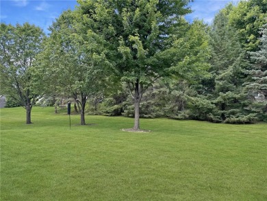 Wonderful 3-bedroom + loft townhome located in a great on Northfield Golf Club in Minnesota - for sale on GolfHomes.com, golf home, golf lot