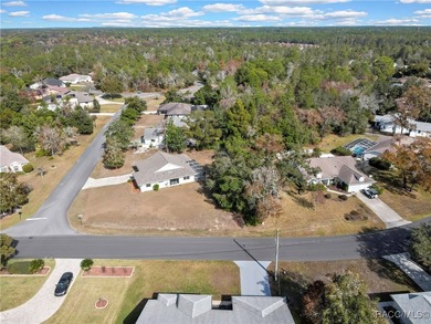 Welcome to this light and bright 3-bedroom, 2-bath home situated on Sugarmill Woods Golf and Country Club in Florida - for sale on GolfHomes.com, golf home, golf lot
