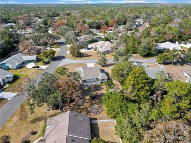 Welcome to this light and bright 3-bedroom, 2-bath home situated on Sugarmill Woods Golf and Country Club in Florida - for sale on GolfHomes.com, golf home, golf lot