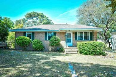 If you ever wanted a beach house at a great price this is the on Beachwood Golf Club in South Carolina - for sale on GolfHomes.com, golf home, golf lot