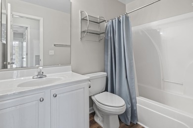 Bright and airy perfectly describes this spacious 3-bedroom on Wachesaw Plantation East Golf Course in South Carolina - for sale on GolfHomes.com, golf home, golf lot