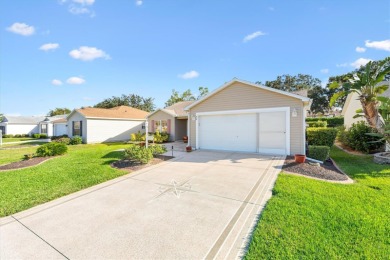 This beautiful 3 Bedroom, 2 Bath home in THE VILLASGES, Florida on The Links of Spruce Creek in Florida - for sale on GolfHomes.com, golf home, golf lot