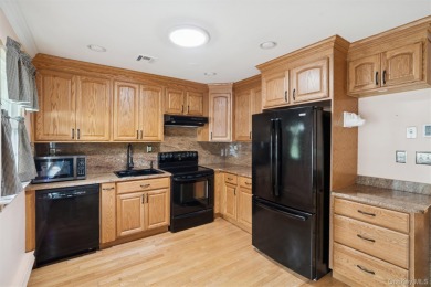 Custom Carlton Unit - Updated! Best location in the Village on Leisure Village Golf Course in New York - for sale on GolfHomes.com, golf home, golf lot