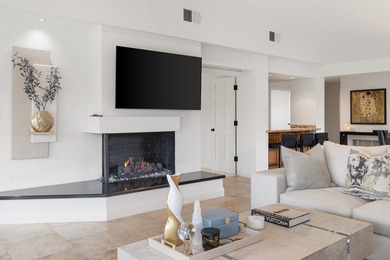 Beautifully renovated, new contemporary furnishings (per on Indian Wells Golf Resort and Country Club in California - for sale on GolfHomes.com, golf home, golf lot