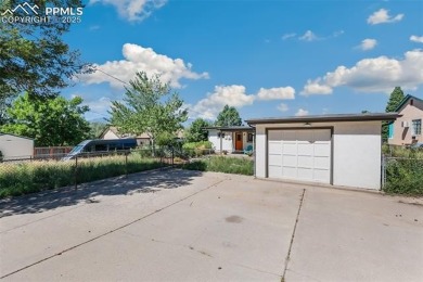 (Please look at video links located under the photos).  This on Patty Jewett Golf Course in Colorado - for sale on GolfHomes.com, golf home, golf lot