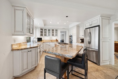 Beautifully renovated, new contemporary furnishings (per on Indian Wells Golf Resort and Country Club in California - for sale on GolfHomes.com, golf home, golf lot