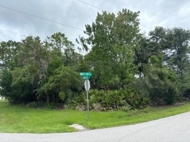 Beautiful wooded corner lot located at 1 Watkins Place in Palm on The Grand Club - Pine Lakes Course in Florida - for sale on GolfHomes.com, golf home, golf lot