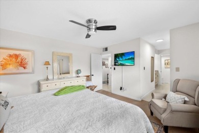 Amazing top floor unit with vaulted ceiling and gulf views! on Seascape Golf Course in Florida - for sale on GolfHomes.com, golf home, golf lot