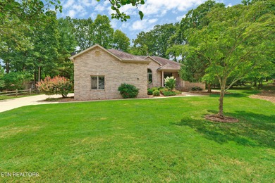 Custom built all brick home with light and bright split bedroom on Stonehenge Golf Course in Tennessee - for sale on GolfHomes.com, golf home, golf lot