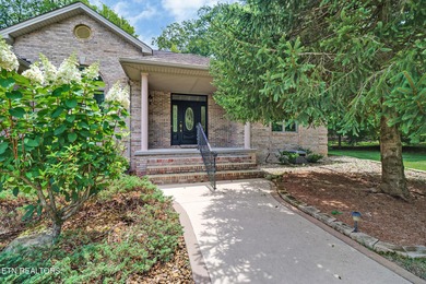 Custom built all brick home with light and bright split bedroom on Stonehenge Golf Course in Tennessee - for sale on GolfHomes.com, golf home, golf lot