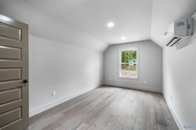 BRAND NEW HOME LOCATED NORTH FORT PAYNE AND OFFERS YOU THE WOW on Terrapin Hills Country Club in Alabama - for sale on GolfHomes.com, golf home, golf lot