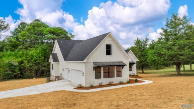 BRAND NEW HOME LOCATED NORTH FORT PAYNE AND OFFERS YOU THE WOW on Terrapin Hills Country Club in Alabama - for sale on GolfHomes.com, golf home, golf lot