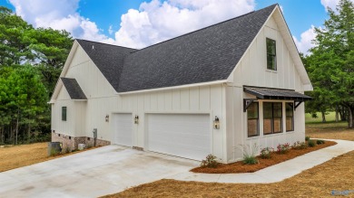 BRAND NEW HOME LOCATED NORTH FORT PAYNE AND OFFERS YOU THE WOW on Terrapin Hills Country Club in Alabama - for sale on GolfHomes.com, golf home, golf lot