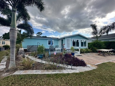 LOCATION, LOCATION, LOCATION!!  A beautiful and well cared for on Del Tura Golf and Country Club in Florida - for sale on GolfHomes.com, golf home, golf lot