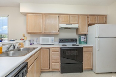 Welcome to your dream condo in the sought-after Aberdeen Buck on Aberdeen Golf and Country Club in South Carolina - for sale on GolfHomes.com, golf home, golf lot