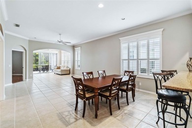 LAKE VIEWS-Discover the perfect blend of comfort and convenience on Plantation Golf and Country Club in Florida - for sale on GolfHomes.com, golf home, golf lot