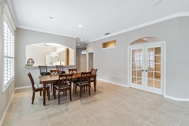 LAKE VIEWS-Discover the perfect blend of comfort and convenience on Plantation Golf and Country Club in Florida - for sale on GolfHomes.com, golf home, golf lot