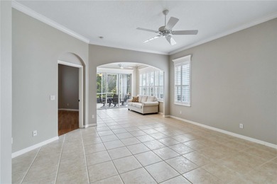 LAKE VIEWS-Discover the perfect blend of comfort and convenience on Plantation Golf and Country Club in Florida - for sale on GolfHomes.com, golf home, golf lot