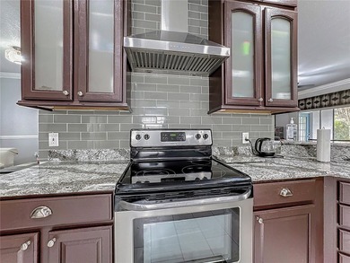 Perfect as your primary residence or vacation home. This on Stonegate Golf Club in Florida - for sale on GolfHomes.com, golf home, golf lot