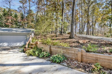 This lovely three-bedroom home features an office that could on Keowee Key Golf and Country Club in South Carolina - for sale on GolfHomes.com, golf home, golf lot