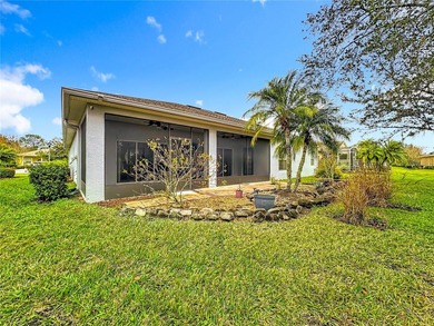 Perfect as your primary residence or vacation home. This on Stonegate Golf Club in Florida - for sale on GolfHomes.com, golf home, golf lot