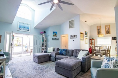 MOTIVATED SELLER SAYS BRING AN OFFER! REDUCED! MOVE IN on Sabal Springs Golf and Racquet Club in Florida - for sale on GolfHomes.com, golf home, golf lot