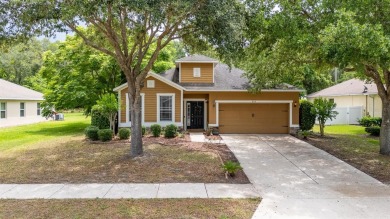 Under contract-accepting backup offers. Move-In Ready Beauty on Southridge Golf Course in Florida - for sale on GolfHomes.com, golf home, golf lot