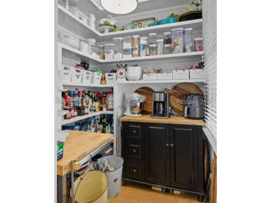 This charming 2,358 sq ft Haig Point home combines timeless on Haig Point Golf Club in South Carolina - for sale on GolfHomes.com, golf home, golf lot