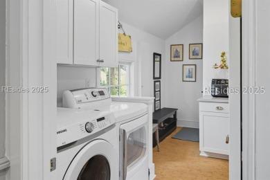 This charming 2,358 sq ft Haig Point home combines timeless on Haig Point Golf Club in South Carolina - for sale on GolfHomes.com, golf home, golf lot
