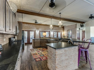 Welcome to luxury living in Oklahoma City! This extraordinary on Lincoln Park Golf Course  in Oklahoma - for sale on GolfHomes.com, golf home, golf lot