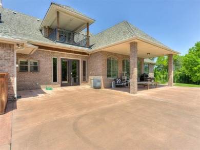 Welcome to luxury living in Oklahoma City! This extraordinary on Lincoln Park Golf Course  in Oklahoma - for sale on GolfHomes.com, golf home, golf lot