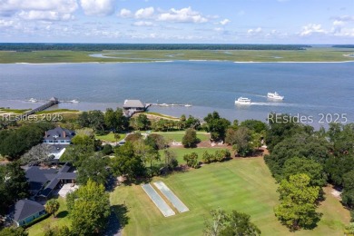 This charming 2,358 sq ft Haig Point home combines timeless on Haig Point Golf Club in South Carolina - for sale on GolfHomes.com, golf home, golf lot