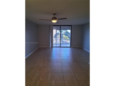 Come turn this 1,275 sf 2 Bdrm 2 Ba Convertible with the wall up on Pembroke Lakes Golf Club in Florida - for sale on GolfHomes.com, golf home, golf lot
