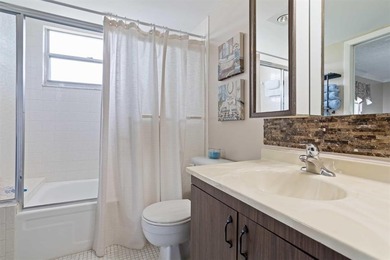 Stunning turn key furnished  2/2 Corner Unit in Wynmoor's on Wynmoor Golf Course in Florida - for sale on GolfHomes.com, golf home, golf lot