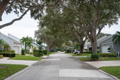 Discover serene, pet-friendly living in Greens Cay, nestled on Jonathans Landing Golf Club in Florida - for sale on GolfHomes.com, golf home, golf lot