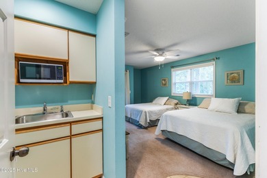 Welcome to this beautifully maintained 2-bedroom, 2-bath on Sea Trail Golf Resort in North Carolina - for sale on GolfHomes.com, golf home, golf lot