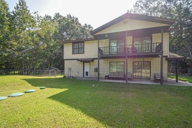 Welcome to 814 Camphor Circle, a charming retreat nestled in a on Wildwood Golf Course in Texas - for sale on GolfHomes.com, golf home, golf lot