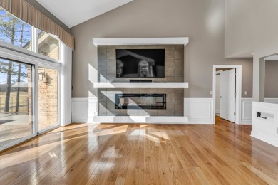 This beautifully remodeled ranch townhome offers the perfect on Crystal Tree Golf and Country Club in Illinois - for sale on GolfHomes.com, golf home, golf lot