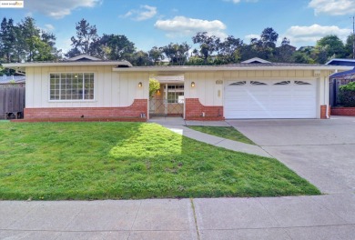Located in Oakland's Sequoyah Heights neighborhood, this on Sequoyah Country Club in California - for sale on GolfHomes.com, golf home, golf lot