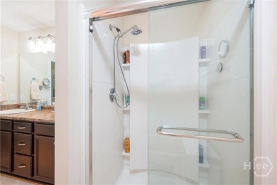 Beautifully maintained low-maintenance townhome in a convenient on Sterling Links Golf Club in Georgia - for sale on GolfHomes.com, golf home, golf lot