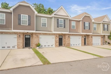 Beautifully maintained low-maintenance townhome in a convenient on Sterling Links Golf Club in Georgia - for sale on GolfHomes.com, golf home, golf lot