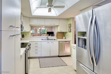 An outstanding condo and club at a great price. SECOND FLOOR 2/2 on Kelly Greens Golf and Country Club in Florida - for sale on GolfHomes.com, golf home, golf lot