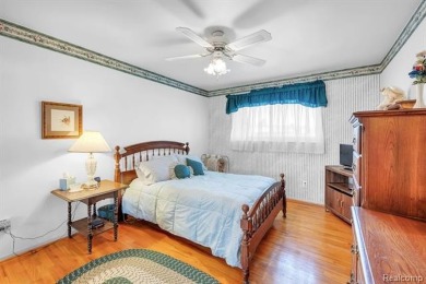 Are you looking for a super clean and move in condition 3 on Maple Lane Golf Club in Michigan - for sale on GolfHomes.com, golf home, golf lot