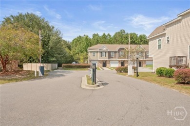 Beautifully maintained low-maintenance townhome in a convenient on Sterling Links Golf Club in Georgia - for sale on GolfHomes.com, golf home, golf lot