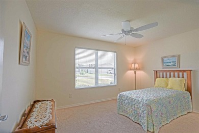 Looking for The Villages lifestyle in a 2-bedroom 2 bath plus on The Links of Spruce Creek in Florida - for sale on GolfHomes.com, golf home, golf lot