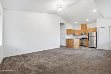 Embrace resort-style living at the Stoneridge Golf & Recreation on Stoneridge Golf Club in Idaho - for sale on GolfHomes.com, golf home, golf lot