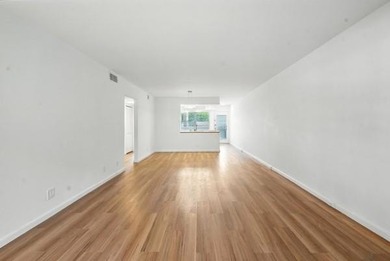 GORGEOUS! COMPLETELY REMODELED 2BEDROOM/2BATH Florida Room on Wynmoor Golf Course in Florida - for sale on GolfHomes.com, golf home, golf lot