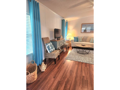 Huge price drop, motivated seller!  Charming Turnkey Home in the on Six Lakes Country Club in Florida - for sale on GolfHomes.com, golf home, golf lot